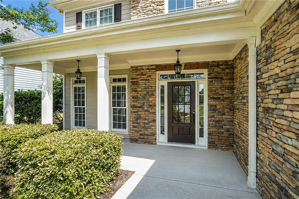 4 bed, 3.5 bath, 3197 sqft, $2,700 — Photo 3