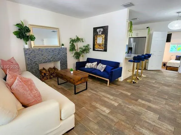 11 NW 47th Ter, Miami, FL 33127