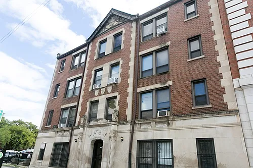 3345 N Marshfield Ave #903 Photo 1