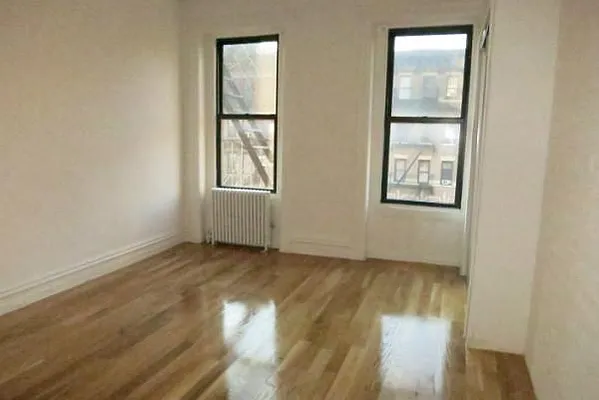 Rented by Manhattan Best Realty, Inc. | media 50