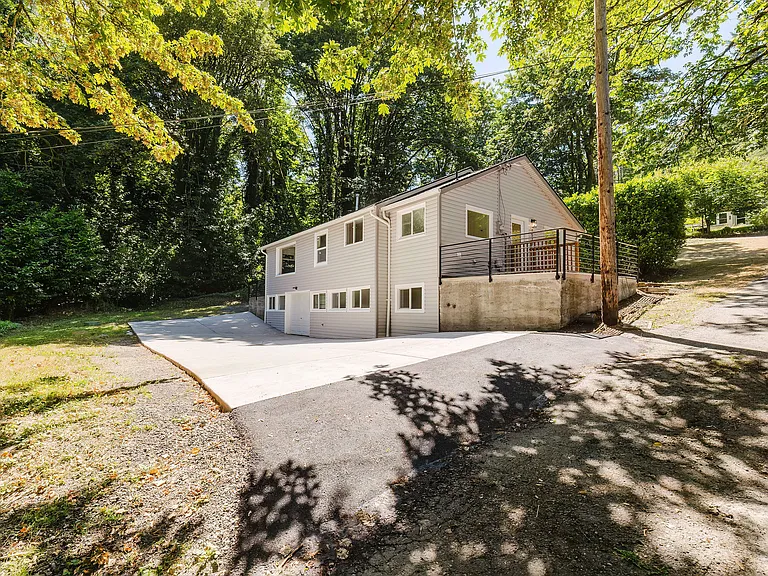 1520 Morgan Rd NW — Photo 48