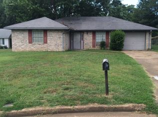2150 Holbrook Cv, Southaven, MS 38671