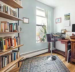 Rented by R New York