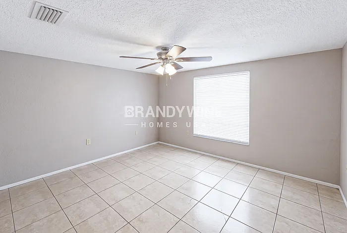 7815 Treasure Pointe Dr — Photo 14