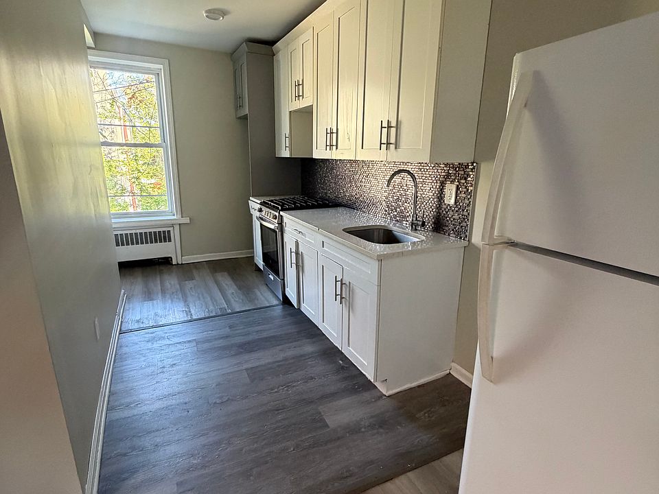 1st image of 144 W Side Ave #2F