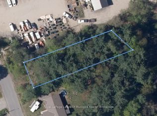 206 Vel Dor Cres, Bracebridge, ON P1L 1J4