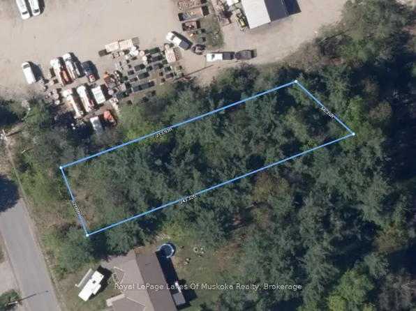 206 Vel Dor Cres, Bracebridge, ON P1L 1J4