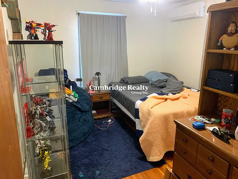 540 Main St #2T — Photo 11