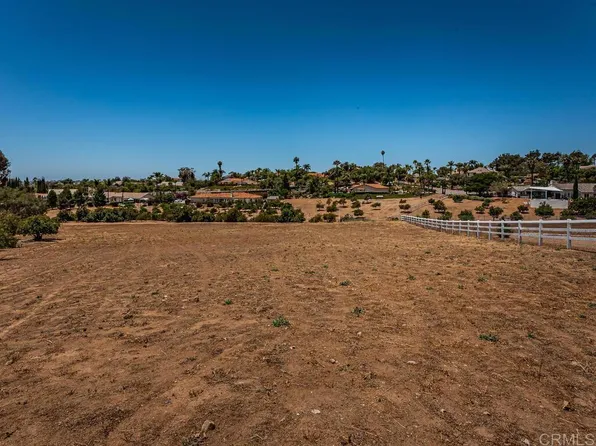 0 Fuerte St, Fallbrook, CA 92028