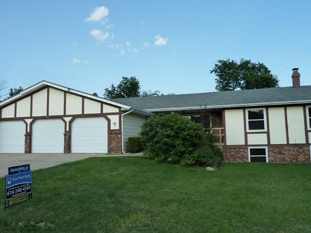 1st image of 5180 Stauffer Ave SE #5182