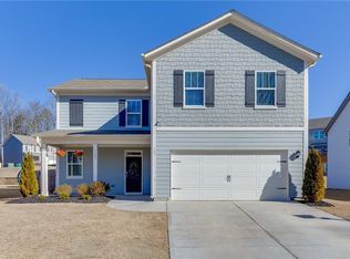 135 Russell Rd, Pendergrass, GA 30567