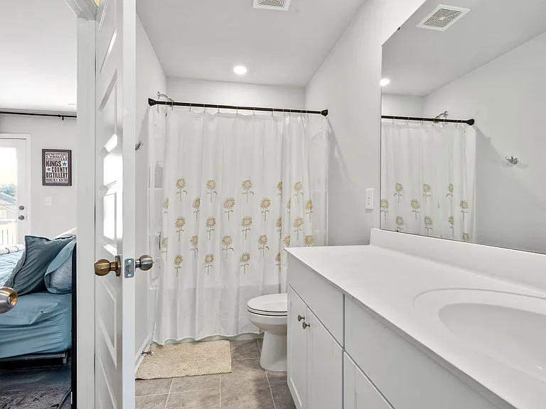 9060 Island Shore Ave — Photo 16