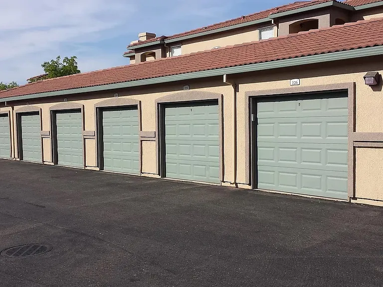 5201 Laguna Oaks Dr #176 — Photo 7
