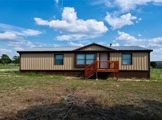 1863 Fm 1704, Elgin, TX 78621