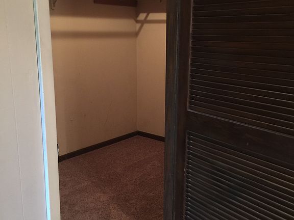 Master walk in closet