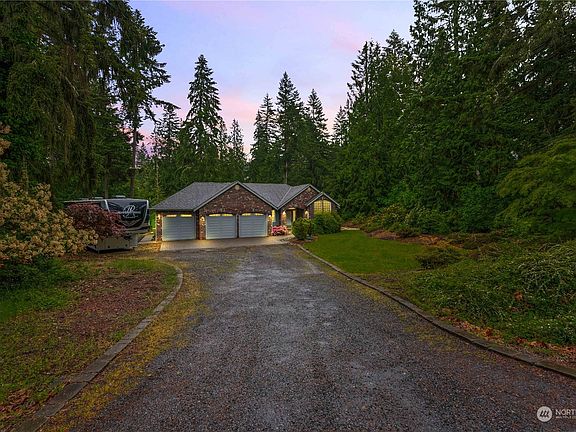 2nd image of 23205 Country Drive E