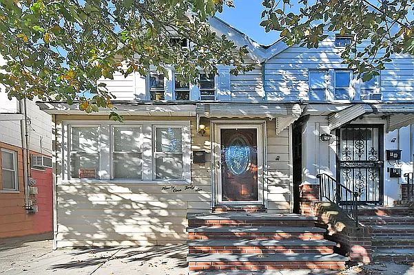 1st image of 91-46 82nd St