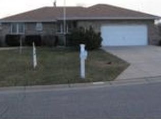 2263 Shalimar Dr, Salina, KS 67401