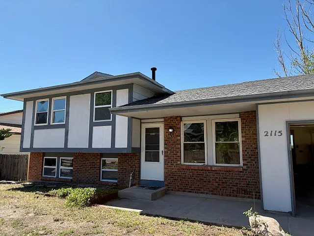 2115 Peacemaker Ter W — Photo 1