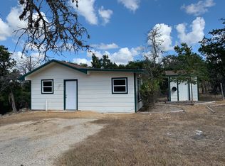 165 Oak Ridge Rd, Pipe Creek, TX 78063