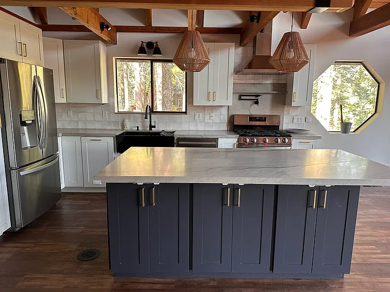 13825 Pathway Ave — Photo 8
