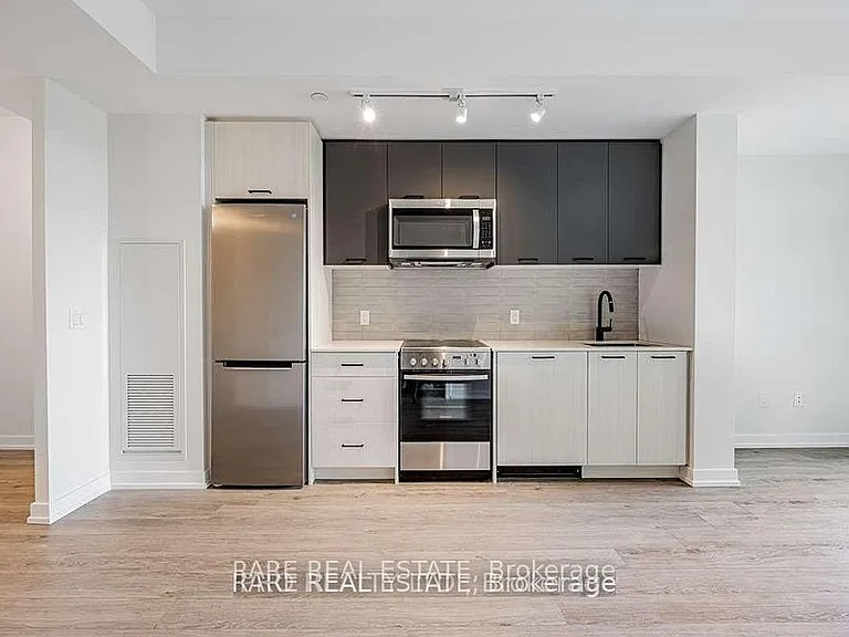 2300 Saint Clair Ave W #415 — Photo 5