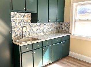 957 E 143rd St #3, Cleveland, OH 44110