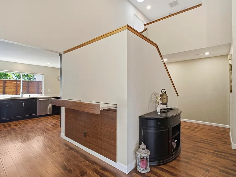 6001 Castlebrook Dr — Photo 14