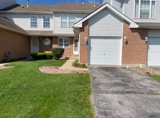 22982 Westwind Dr, Richton Park, IL 60471