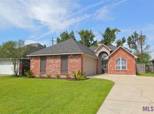 17345 Benjamins Walk Dr, Baton Rouge, LA 70817