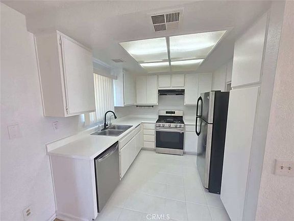 5th image of 7296 Parkside Pl