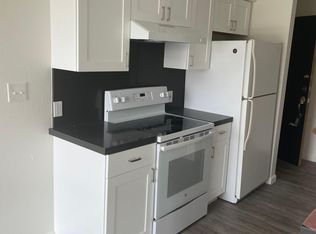 465 Kelly Ave APT G, Half Moon Bay, CA 94019
