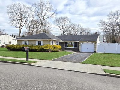 40 Comerford Street, Port Jefferson Station, NY, 11776