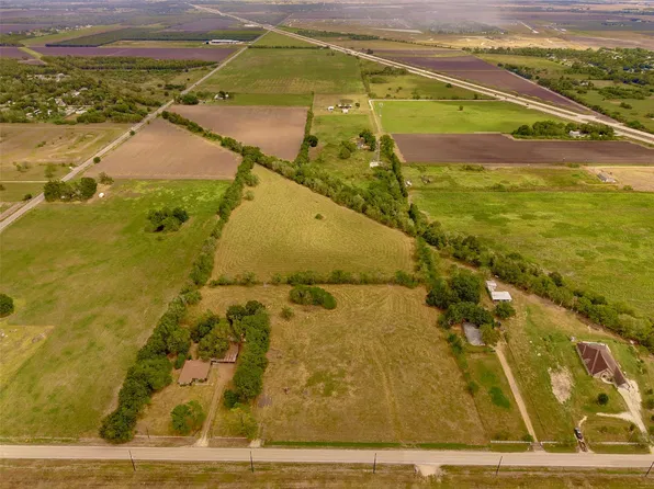6611 Foerster School Rd, Needville, TX 77461