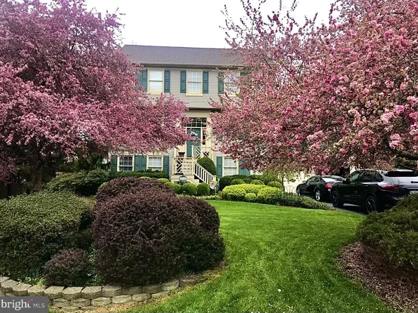 215 Foresail Cv, Stafford, VA 22554