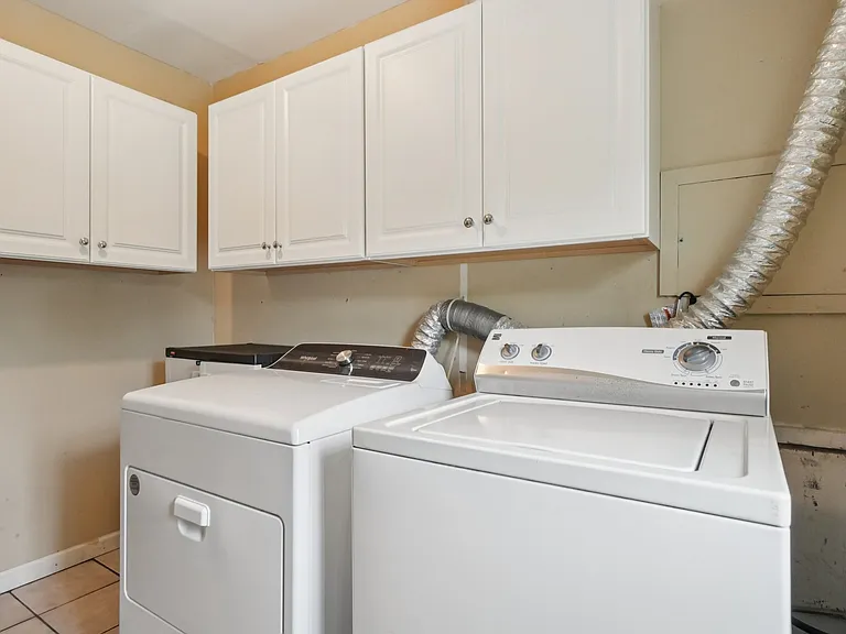 1096 Truwood Dr — Photo 41
