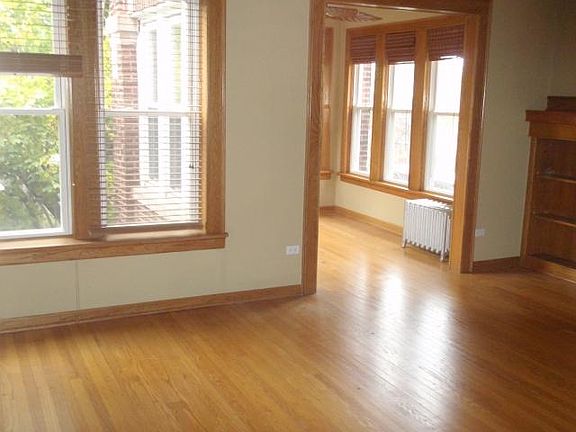 2nd image of 6345 N Lakewood Ave