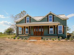 5688 Falke Heinrich Rd, Schulenburg, TX 78956