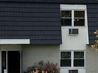 11 White Gate Dr APT D, Wappingers Falls, NY 12590