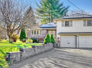 11 Granite St, Dedham, MA 02026