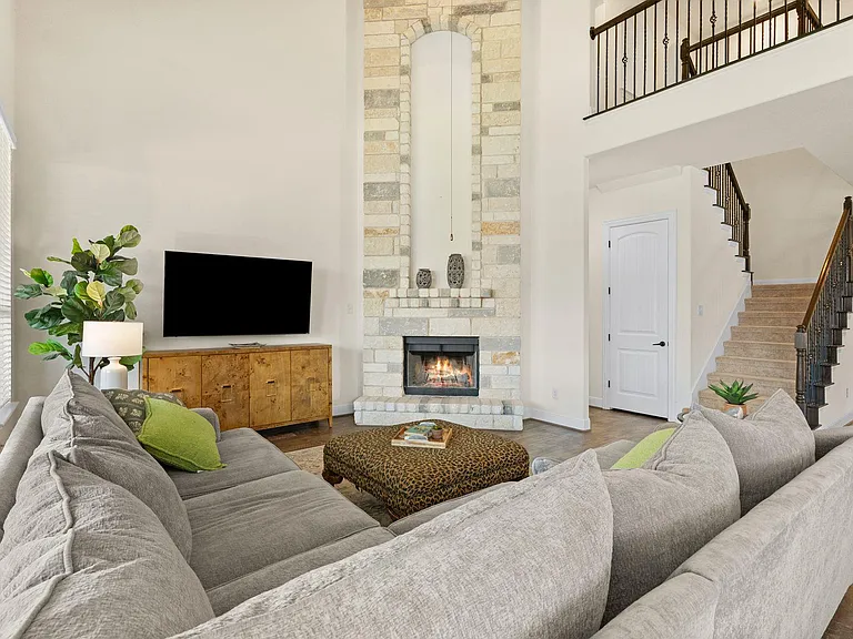 1113 Hartman Dr — Photo 13