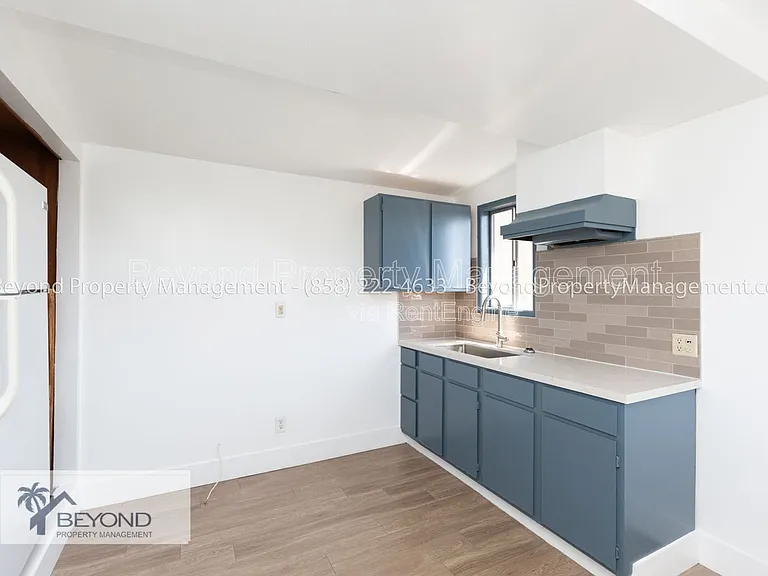 5207 Irwin Ave — Photo 17