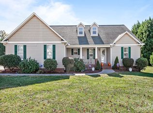151 Cool Side Dr, Salisbury, NC 28146