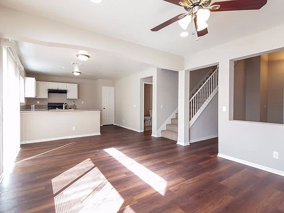 3rd image of 15847 Flamingo Dr
