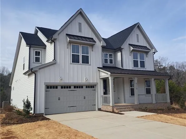 6716 Honeycutt Reserve Dr, Oak Ridge, NC 27310