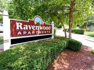 Ravenwood Apartments, Cincinnati, OH 45225