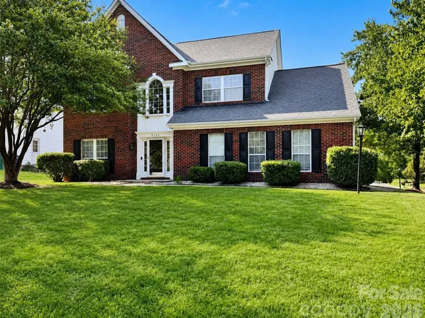 6102 Tesh Ct, Charlotte, NC 28269