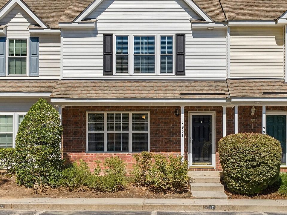 1st image of 7961 Shadow Oak Dr