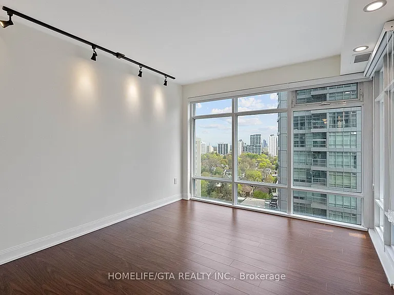 2191 Yonge St #1905 — Photo 23