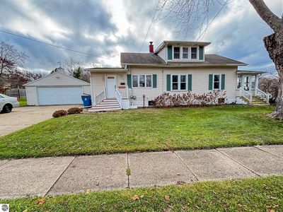 103 Maple St, Parchment, MI, 49004